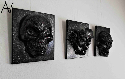 Entwicklung und Entstehung Exponat Installation Skull-Masken Triptychon